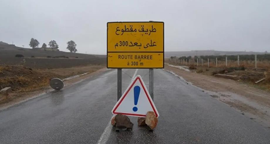 انقطاع حركة السير بين الجبهة والحسيمة على مستوى جماعة متيوة