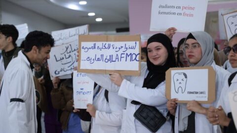 بسبب تحميلهم مسؤولية شراء المعدات.. طلبة طب الأسنان بالبيضاء يواصلون الإضراب