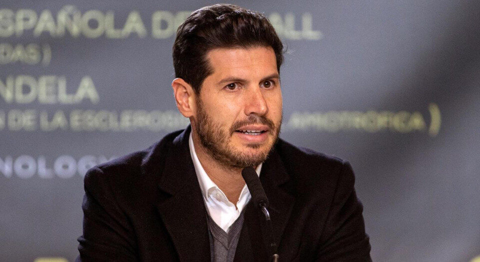 مدير المنتخب الإسباني السابق يعترف بالكذب على أم لامين يامال لمنعه من اللعب للمغرب