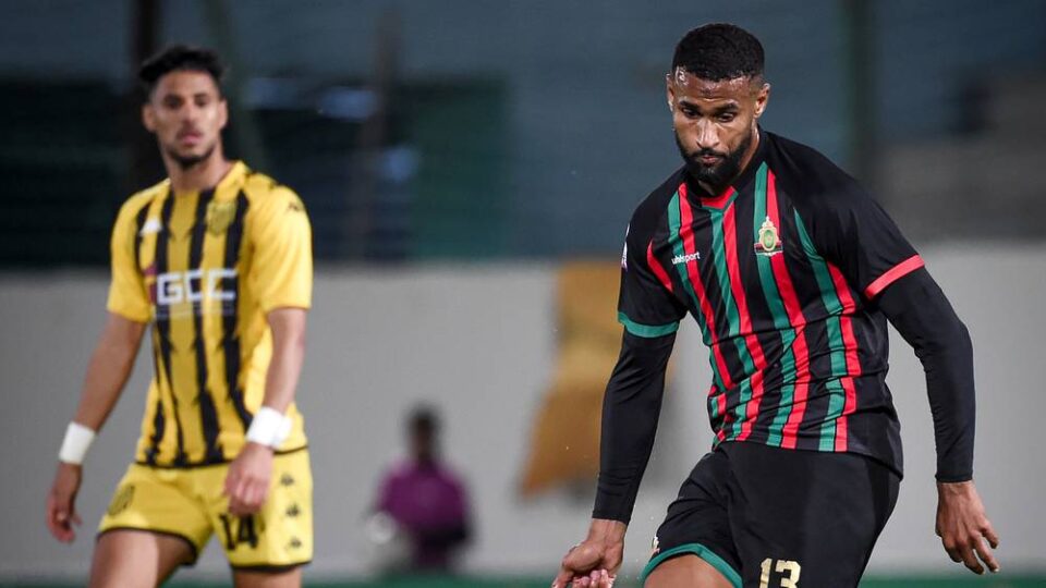 كأس العرش.. الجيش الملكي يعبر إلى ثمن النهائي على حساب المغرب الفاسي