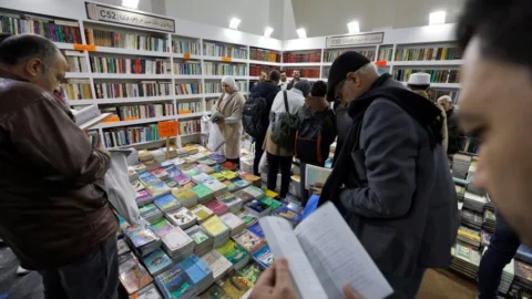 مهرجان باريس للكتاب يكشف عن برنامج المغرب كضيف شرف