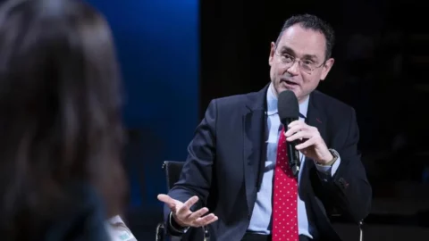 عقيد إسباني يحذر من وتيرة تسلح المغرب ويعتبرها “تهديدا خطيرا” لإسبانيا