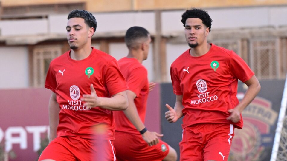 المنتخب المغربي يواصل تحضيراته لملاقاة كينيا في “كان” الشباب