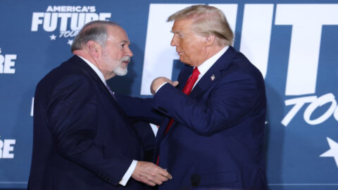 مجلس الشيوخ يصادق على تعيين مايك هاكابي سفيرا لأمريكا لدى اسرائيل