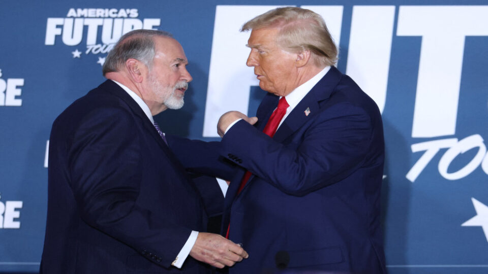 مجلس الشيوخ يصادق على تعيين مايك هاكابي سفيرا لأمريكا لدى اسرائيل