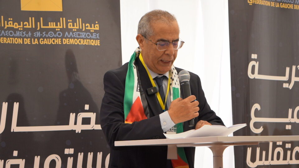 العزيز: الفكر النقدي أحد مفاتيح التحرر والديمقراطية لاتُبنى بدون عدالة اجتماعية