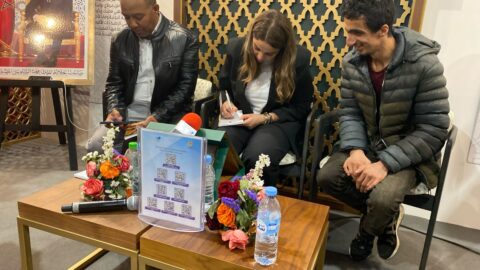 “بين وطنين”.. سارة البوفي تجسّد معاناة اللجوء على صفحات روايتها الجديدة