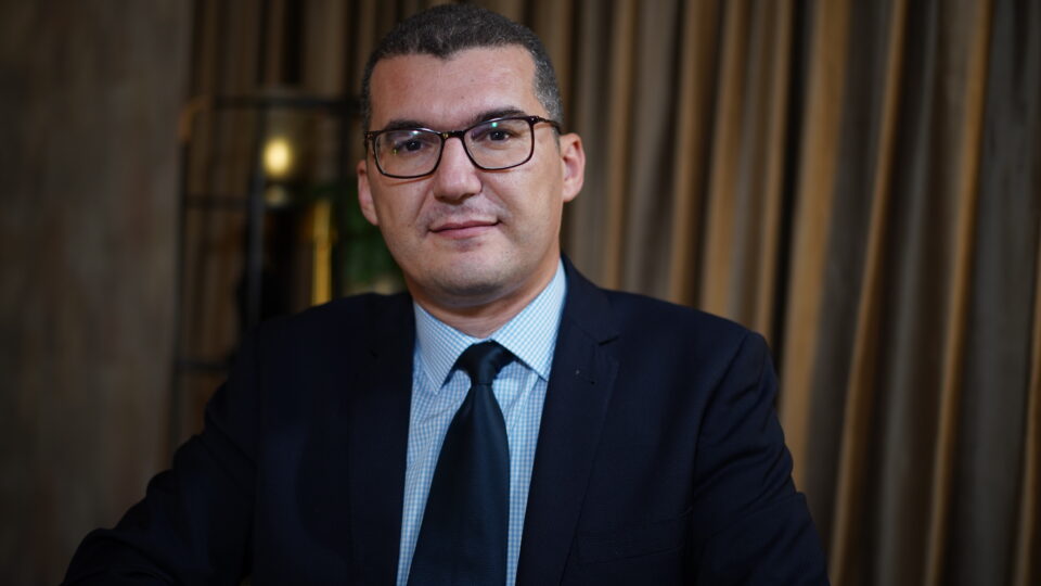 تحسين أجور القضاة وفوائده على المجتمع ؟!