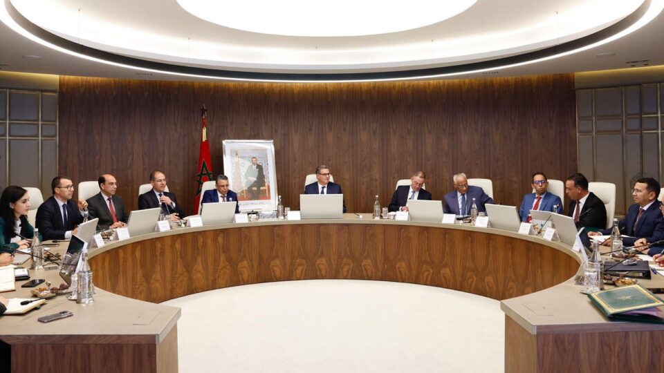 أخنوش يترأس اجتماعا لتتبع مخطط تنزيل القانون المتعلق بالعقوبات البديلة
