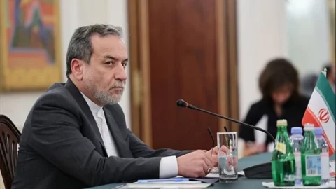 إيران وأمريكا تقتربان من الاتفاق