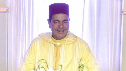 الأمير مولاي رشيد يزور ضريح المولى إدريس الأزهر بمناسبة ختان الأميرين مولاي أحمد ومولاي عبد السلام