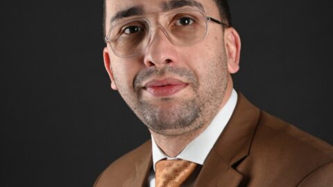 التواصل لدى حُكومة أخنوش وعقدة الشرعية الشعبية