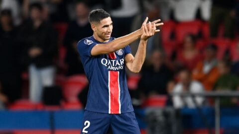 أشرف حكيمي يتوج بجائزة “فيفيان فوي” لأفضل لاعب إفريقي