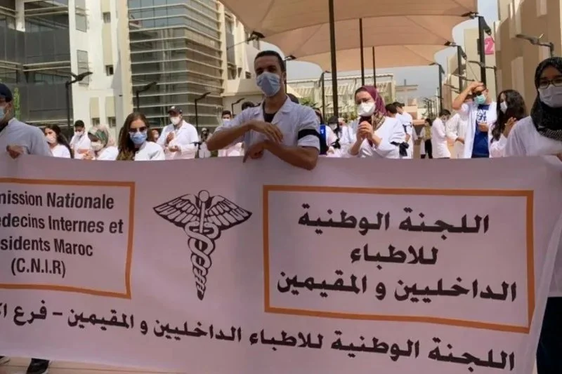 زيادة مرتقبة في تعويضات الأطباء الداخليين والمقيمين غير المتعاقدين