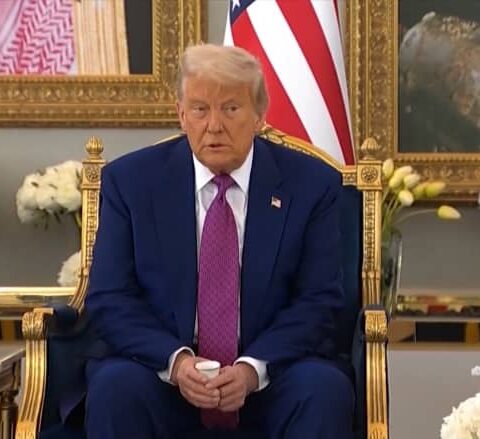 ترامب: حضارة كاملة ستفنى الليلة في إيران ولن تعود أبداً