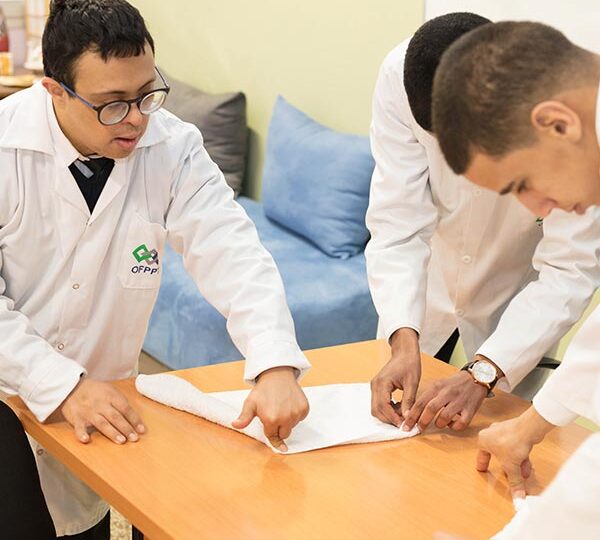 تخرج أول فوج من ذوي إعاقة ذهنية بأكادير