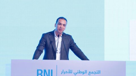 “من المهد إلى الشيخوخة”.. سجال حول صدقية المنجزات الحكومية في ظل مؤشرات مقلقة