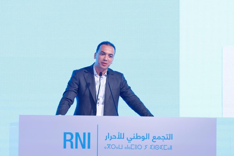 “من المهد إلى الشيخوخة”.. سجال حول صدقية المنجزات الحكومية في ظل مؤشرات مقلقة