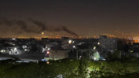 إسرائيل تشن هجوما عسكريا على إيران وتقتل عددا من القادة العسكريين