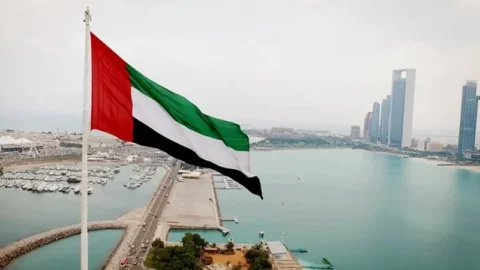 الإمارات تخرج من قائمة غسل الأموال