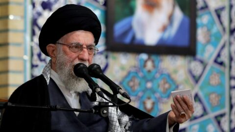 إيران تعين قائدين جديدين وتعبتر الهجوم الإسرائيلي “إعلان حرب”