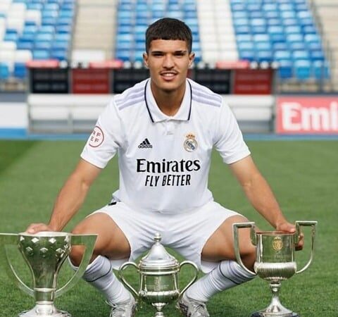 لخديم يقترب من مغادرة ريال مدريد نحو ديبورتيفو ألافيس بعقد يمتد لـ 4 مواسم