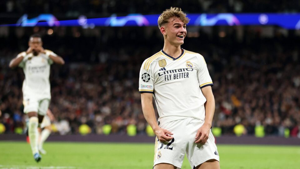 ريال مدريد يُغلق باب العودة أمام نيكو باز هذا الصيف