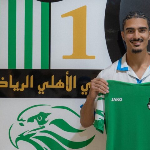 الأهلي القطري يضم أيوب عمراوي قادمًا من نيس الفرنسي