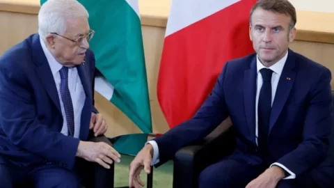 ماكرون: فرنسا ستعترف بدولة فلسطين