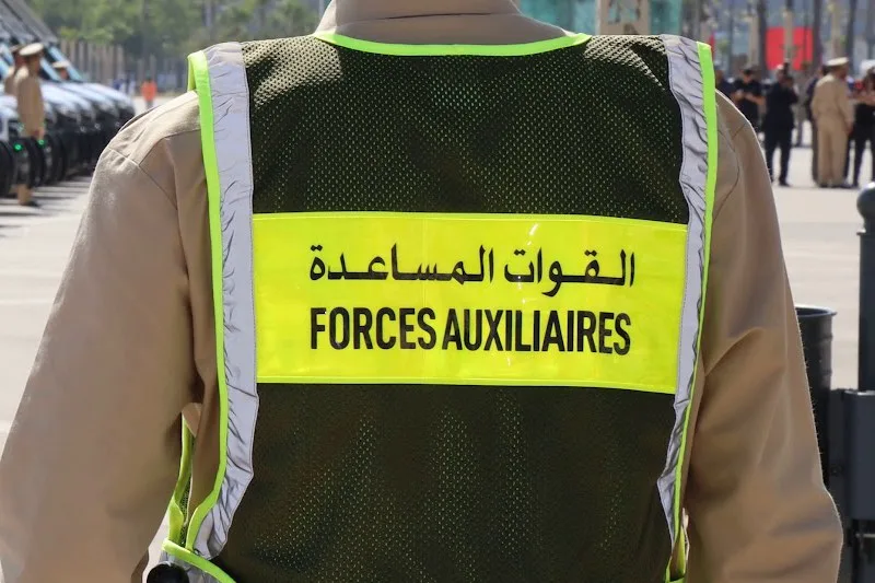 التحقيق مع أحد أفراد القوات المساعدة بشبهة التحرش والابتزاز
