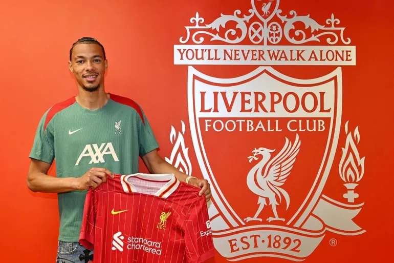 ليفربول يتعاقد مع المهاجم الفرنسي أوغو إيكيتيكي