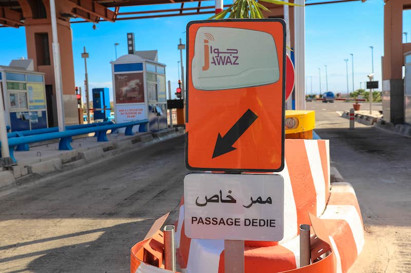 “حماة المستهلك” يستنكرون رفع ثمن “جواز” إلى 80 درهم دون رصيد مسبق