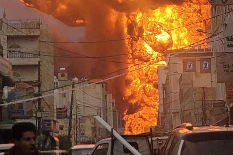 مقتل رئيس حكومة الحوثيين في غارة إسرائيلية