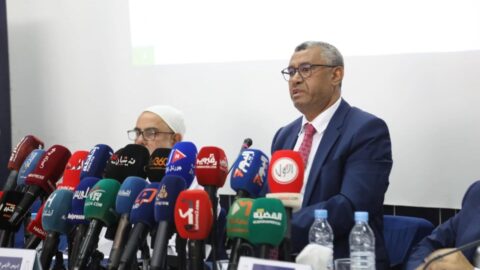 “المصباح” يدعو إلى منح الموظفين ما لا يقل عن 3 ساعات يوم الانتخابات