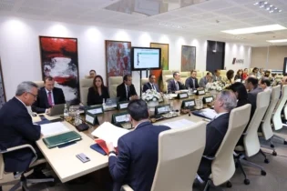 المغرب يقر 131 مشروعا استثماريا جديدا بإجمالي 200 مليار درهم