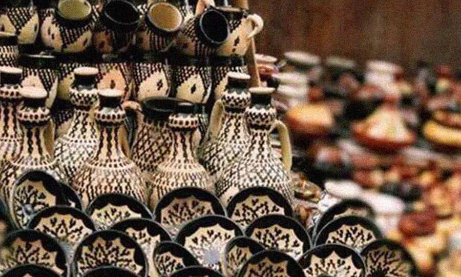 بعد سحبها في فرنسا.. مرصد حماية المستهلك يحذر من الكؤوس الطينية “الخطرة”