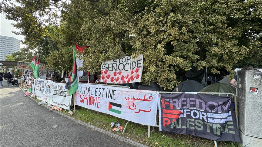 نشطاء يعتصمون أمام مكتب الأمم المتحدة في جنيف مطالبين بحماية دولية لأسطول الصمود