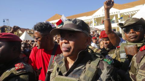 تنصيب العقيد راندريانيرينا رئيسا لمدغشقر