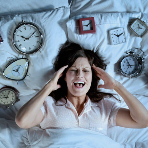 حقوقيون ينتقدون غموض الأهداف الحقيقية لاستمرار اعتماد الساعة الإضافية