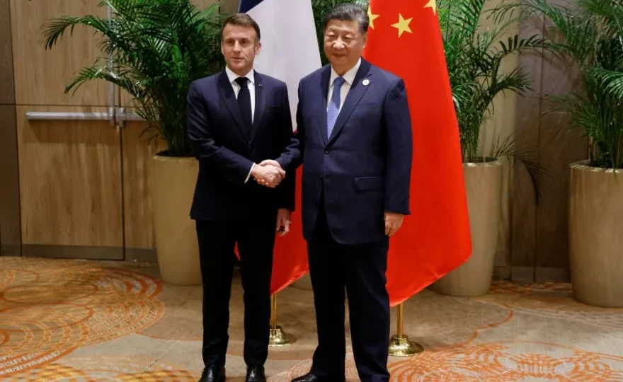 ماكرون سيطلب من شي الضغط على موسكو لوقف النار في أوكرانيا