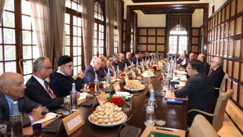 أحزاب تشرع في عقد اجتماعات لصياغة تصورها حول الحكم الذاتي بالصحراء