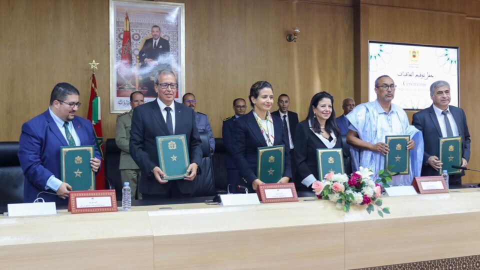 توقيع 3 اتفاقيات لتعزيز التحول الرقمي والانتقال الطاقي بجهة الداخلة وادي الذهب