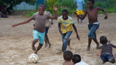 جزر القمر..أرخبيل عربي ساحر وطموح كروي بحجم المحيط