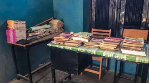 فرار 50 تلميذاً اختطفوا من مدرسة في نيجيريا