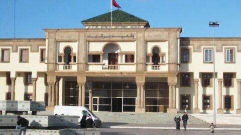 بعد توقيفهم.. المحكمة الإدارية بالدار البيضاء تعزل رئيس جماعة برشيد ونوابه