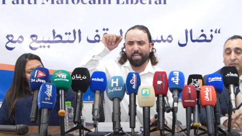 معتقل “زلزال الحوز” آيت مهدي يعانق الحرية بعد سنة من الاعتقال