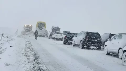 بسبب سوء الأحوال الجوية.. “نارسا” تدعو إلى توخي الحذر وتأجيل التنقلات غير الضرورية