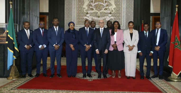 الطالبي العلمي يجري مباحثات مع وفد برلماني من تنزانيا