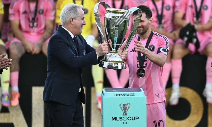 ميسي يقود إنتر ميامي إلى التتويج بلقب الدوري الأميركي للمرة الأولى في تاريخه