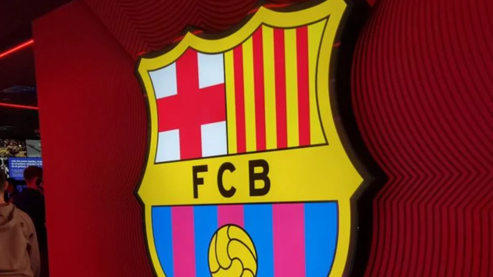 ولي العهد السعودي يجهز عرضا ضخما لشراء البارصا